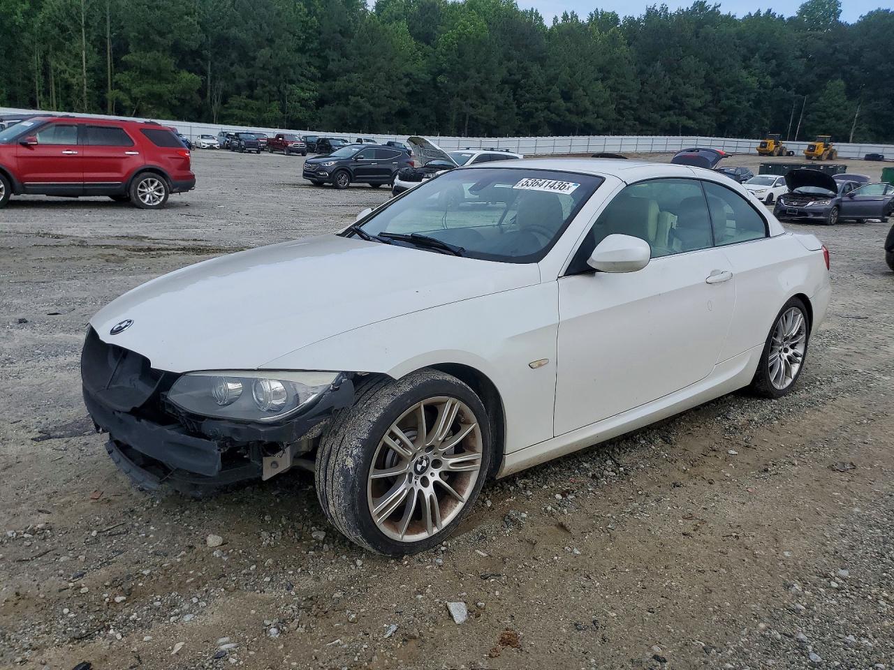Salvage BMW 3 Series Image
