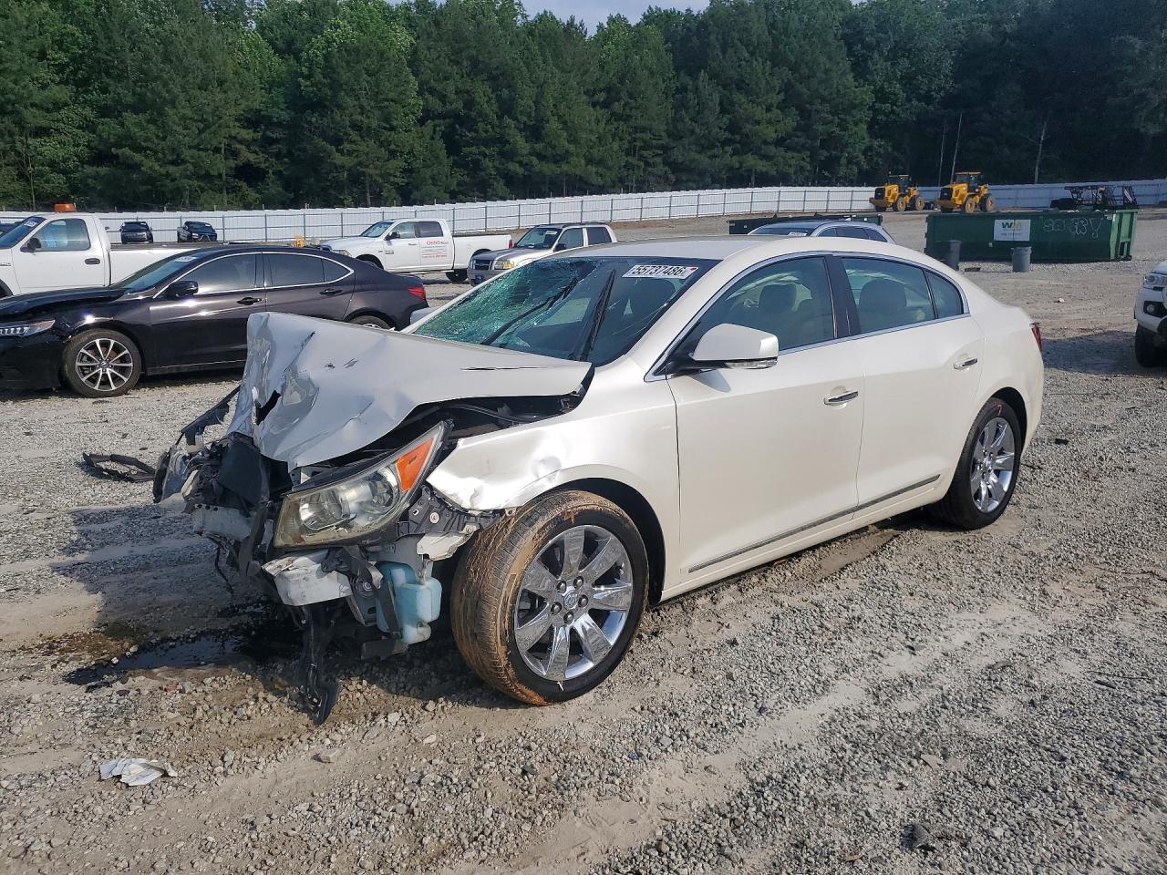 Salvage Buick LaCrosse Image