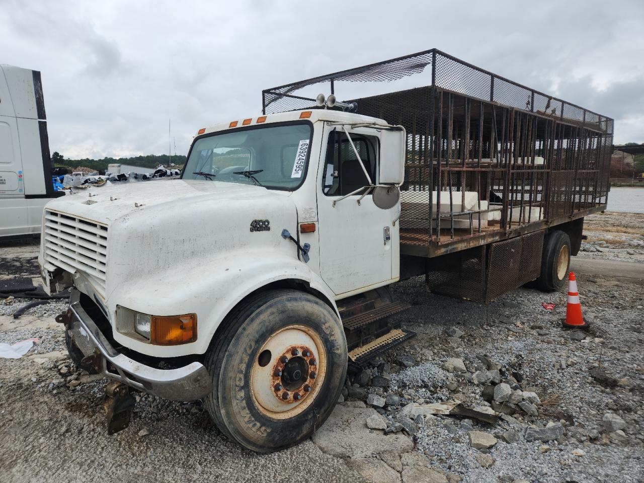 Salvage International 4000 Serie Image