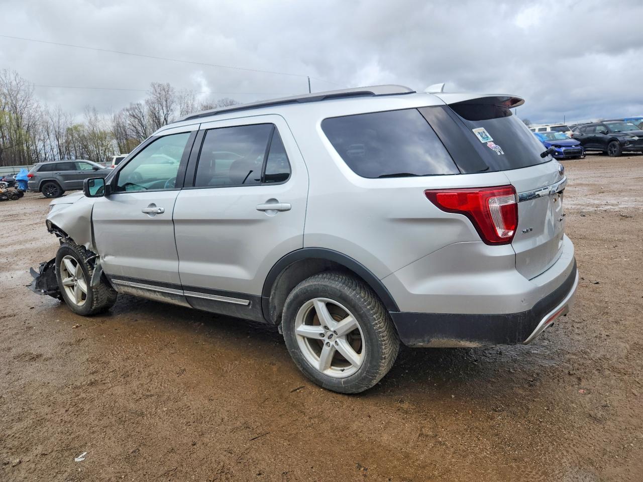 Ford Explorer Xlt