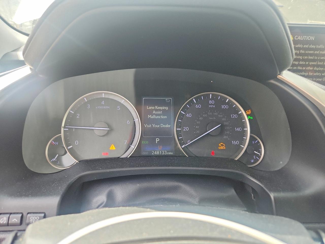 Lexus RX Base