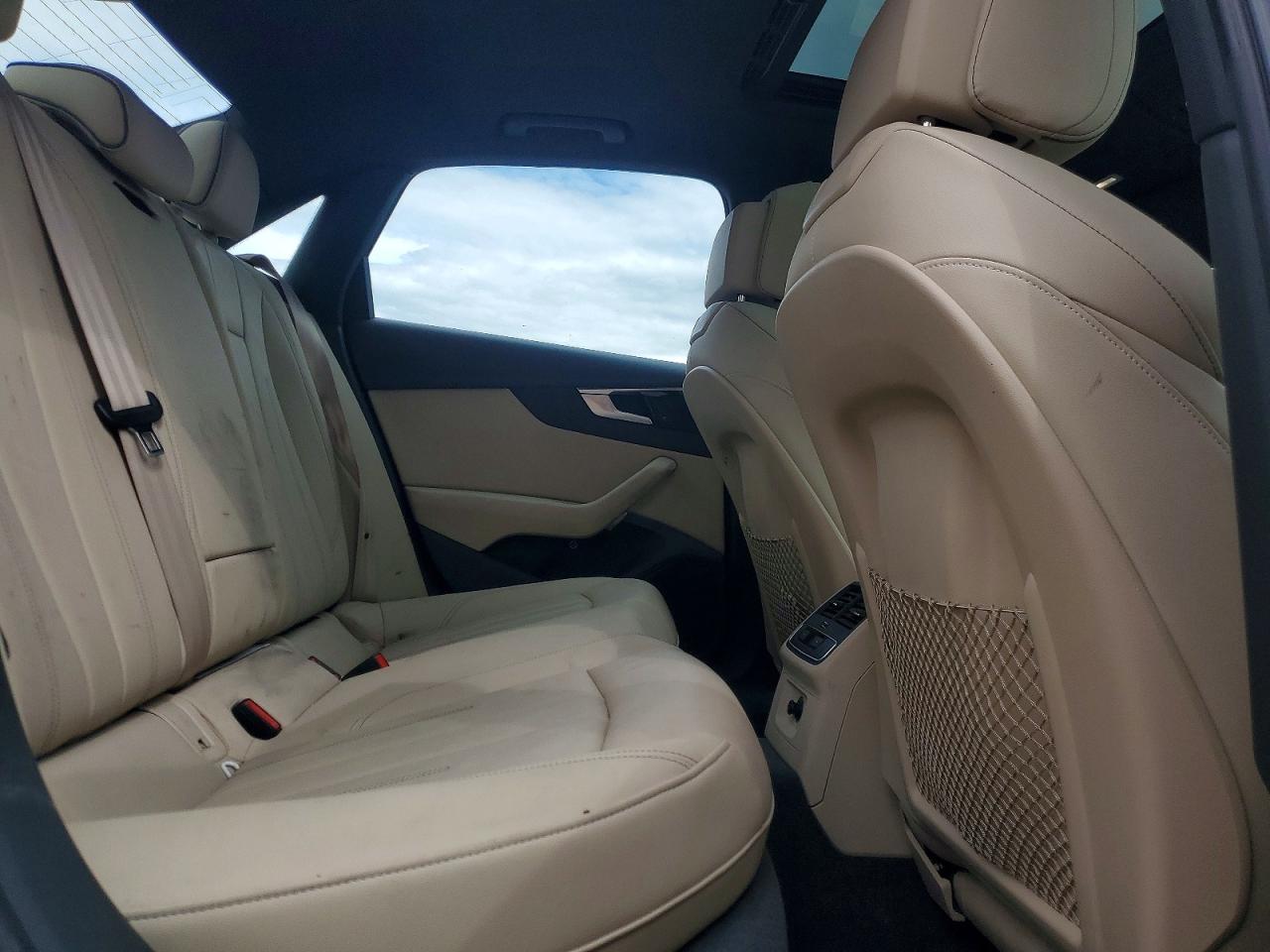 Audi A4 Premium