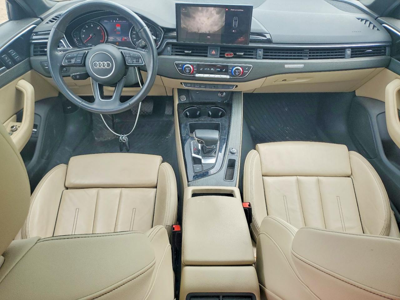 Audi A4 Premium