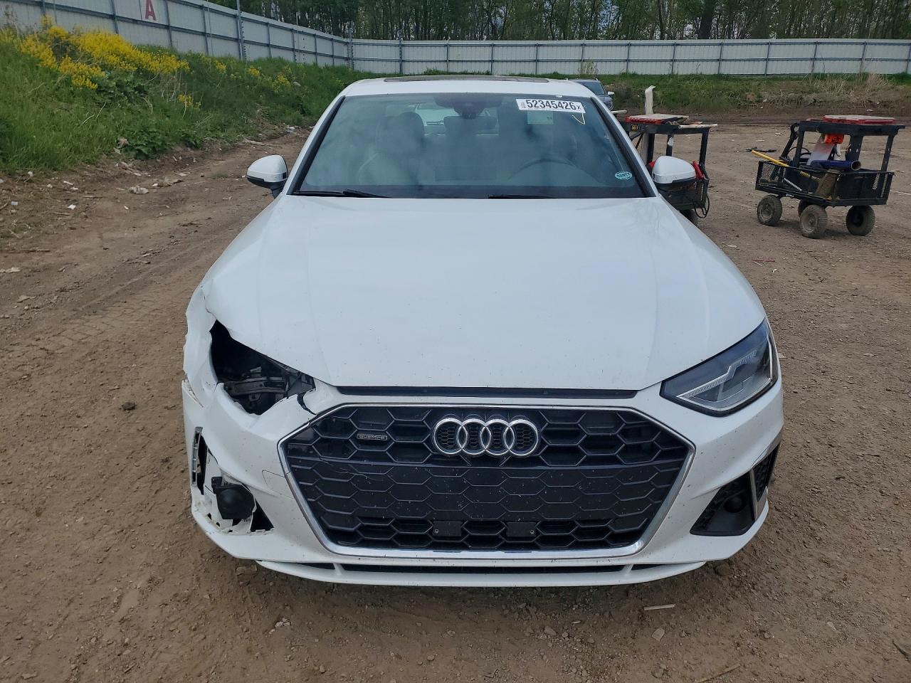 Audi A4 Premium
