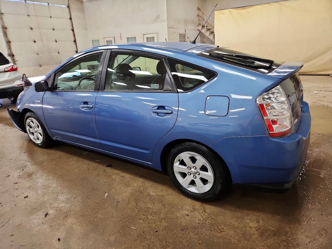Toyota Prius Base