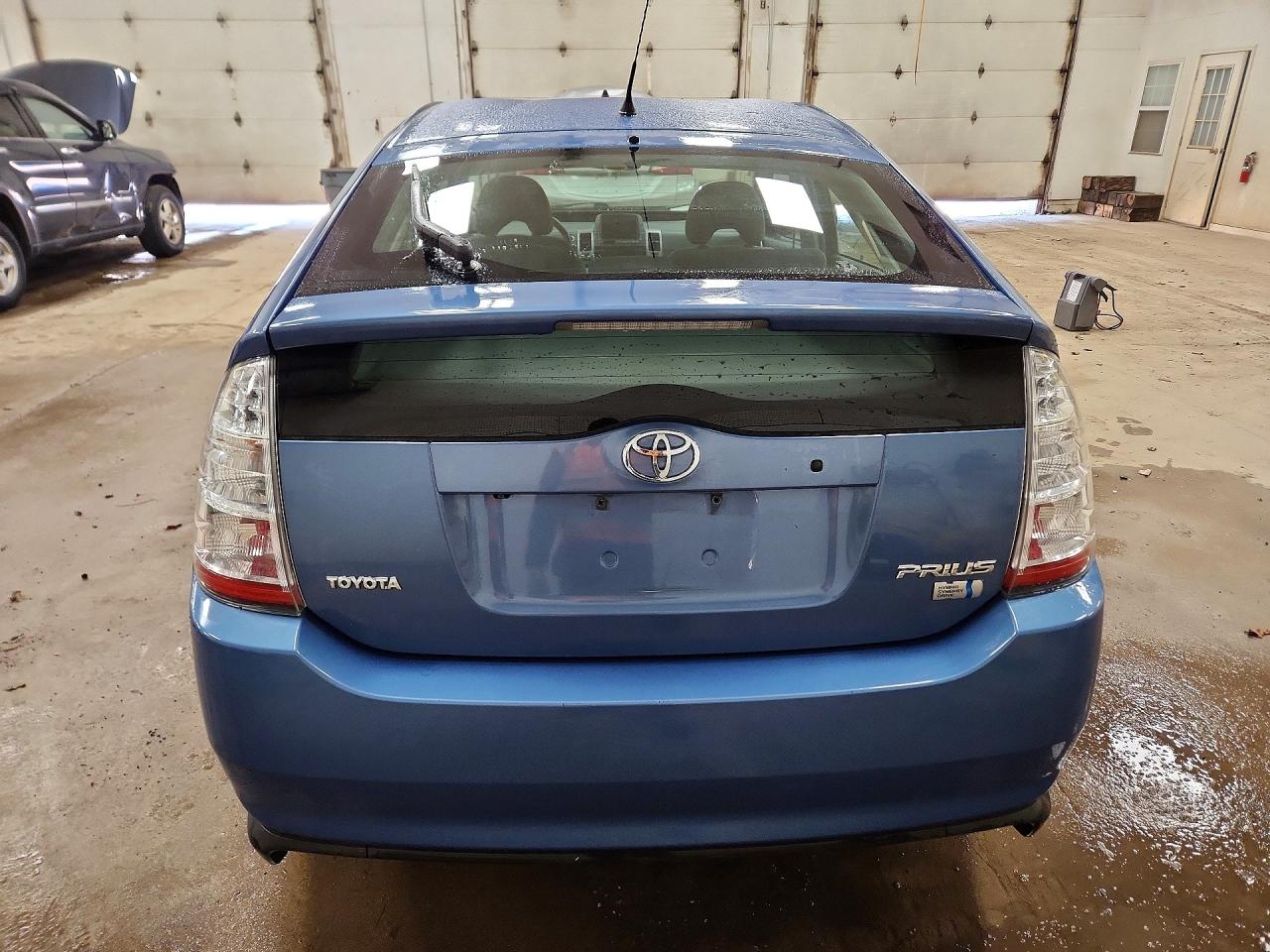Toyota Prius Base