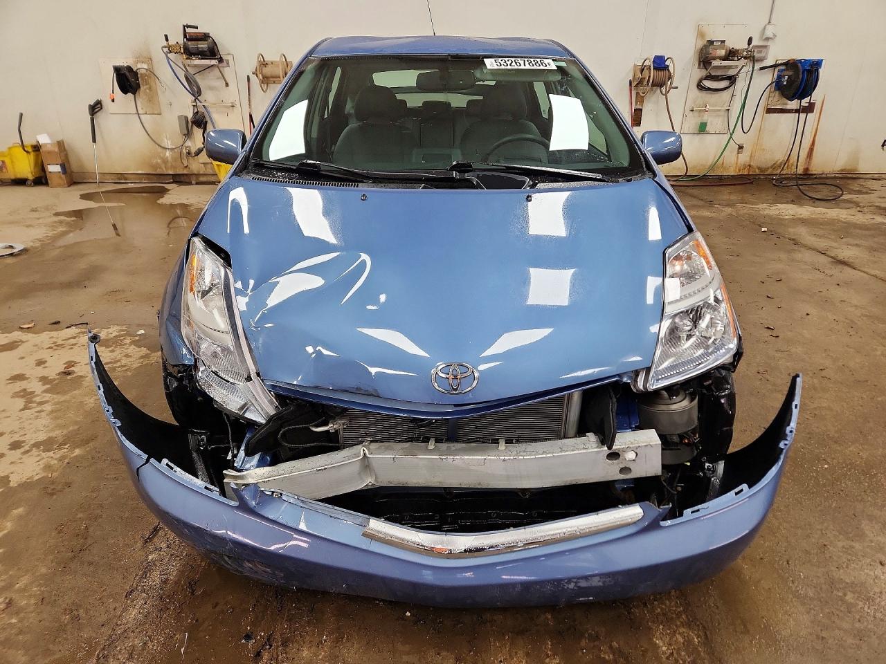 Toyota Prius Base