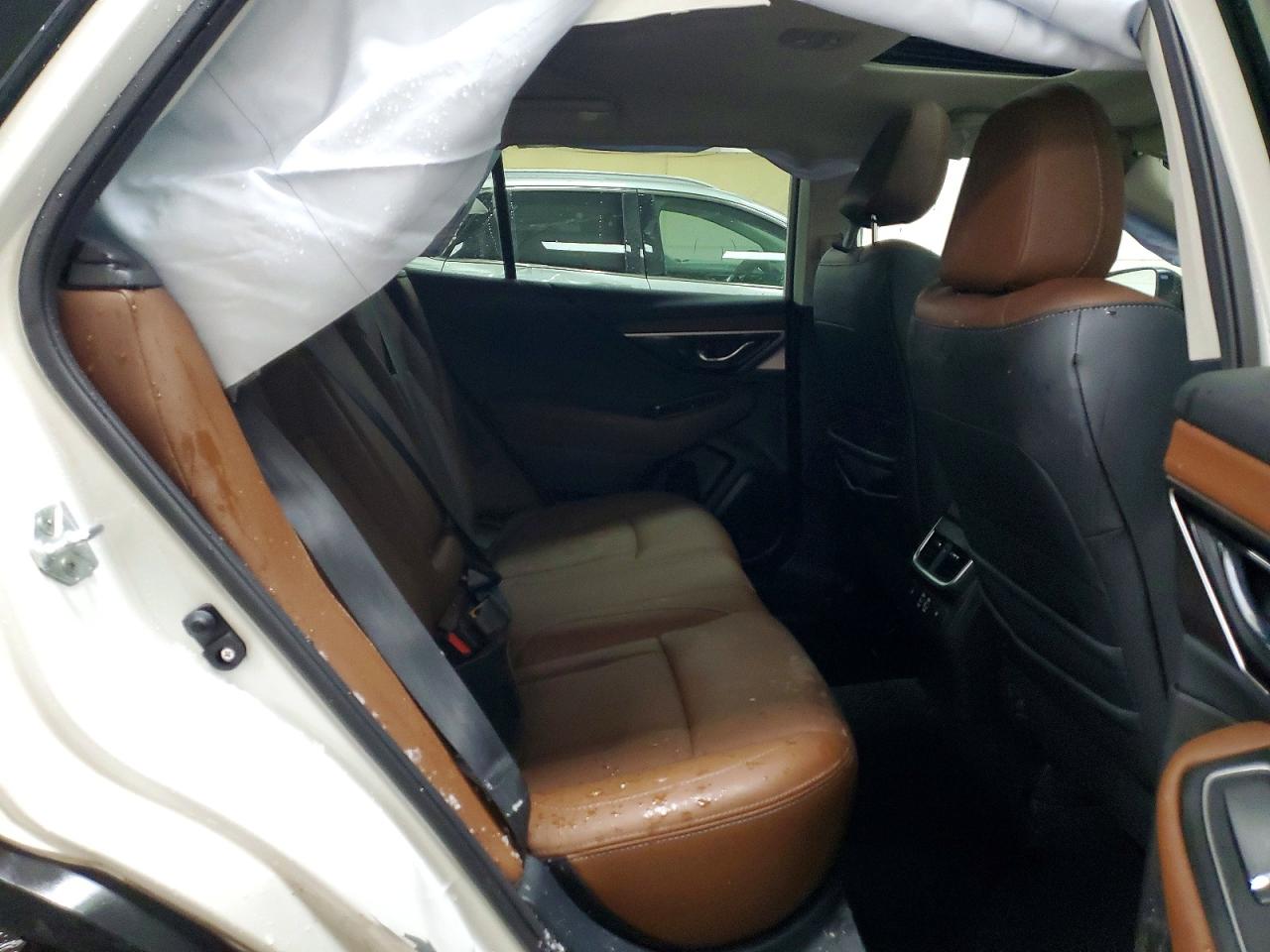 Subaru Outback Touring