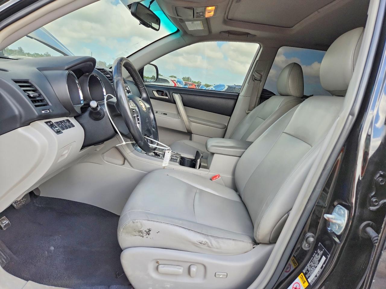 Toyota Highlander Se