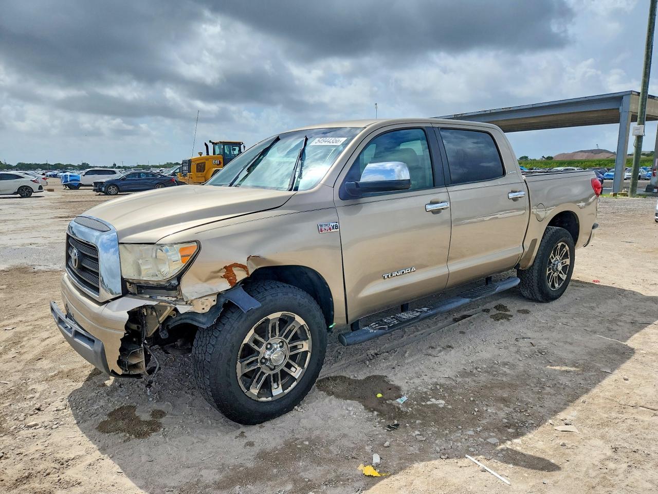Salvage Toyota Tundra Image