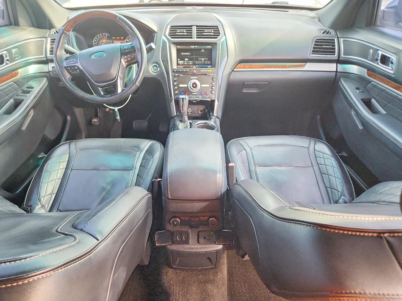 Ford Explorer Platinum