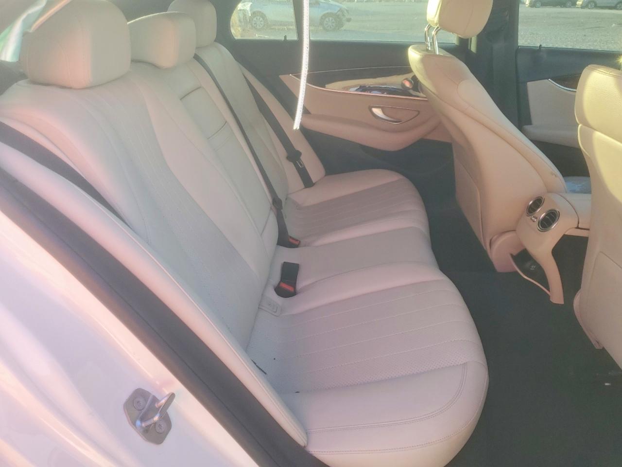 Mercedes-Benz E-Class 300 4matic