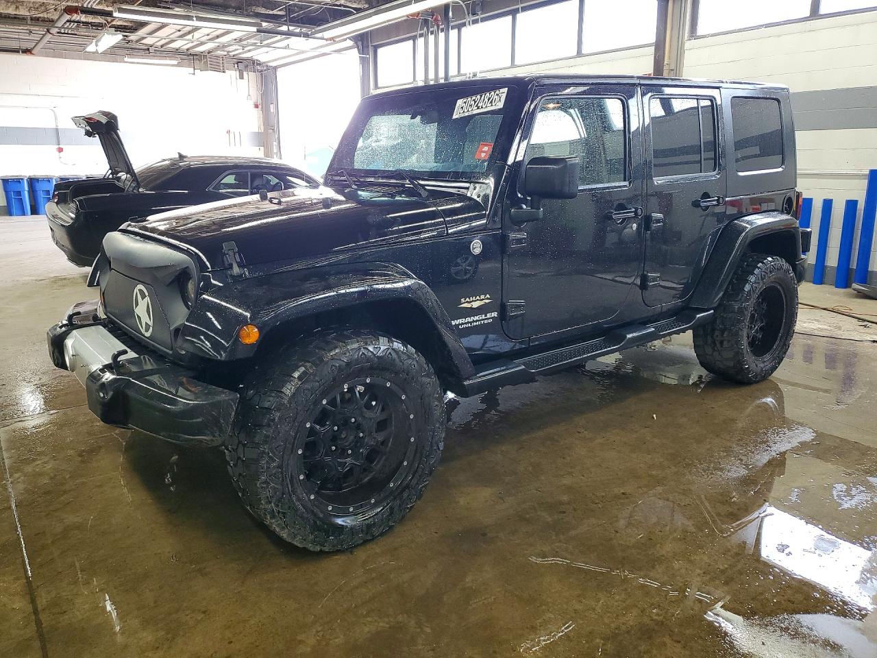 Salvage Jeep Wrangler Image
