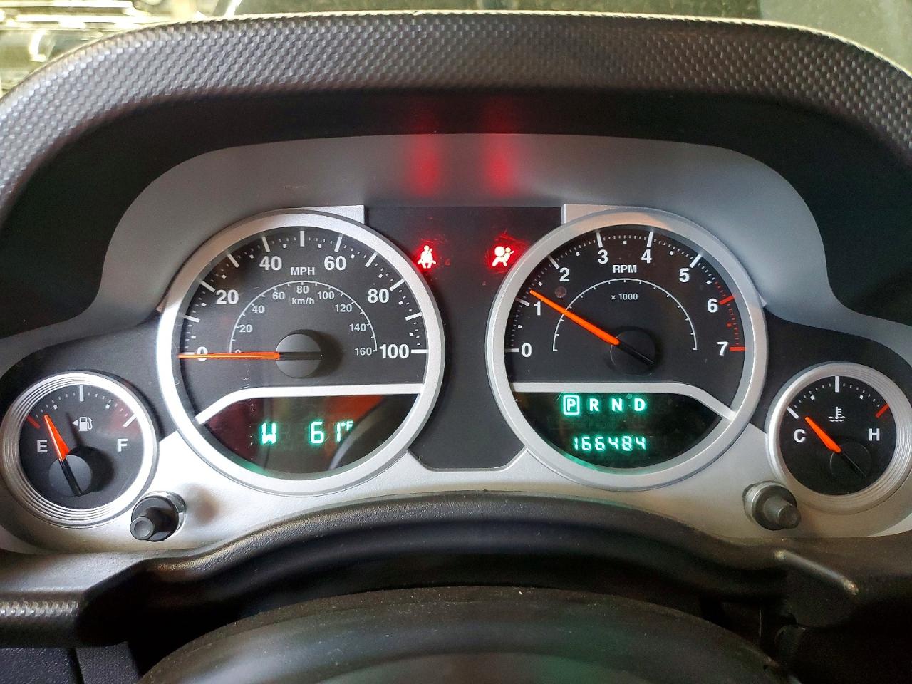 Jeep Wrangler Sahara
