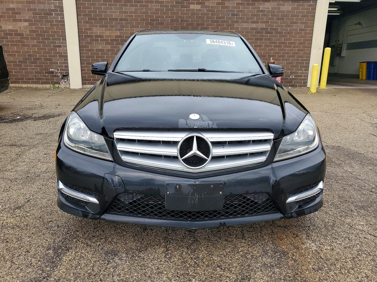 Mercedes-Benz C-Class 300 4matic