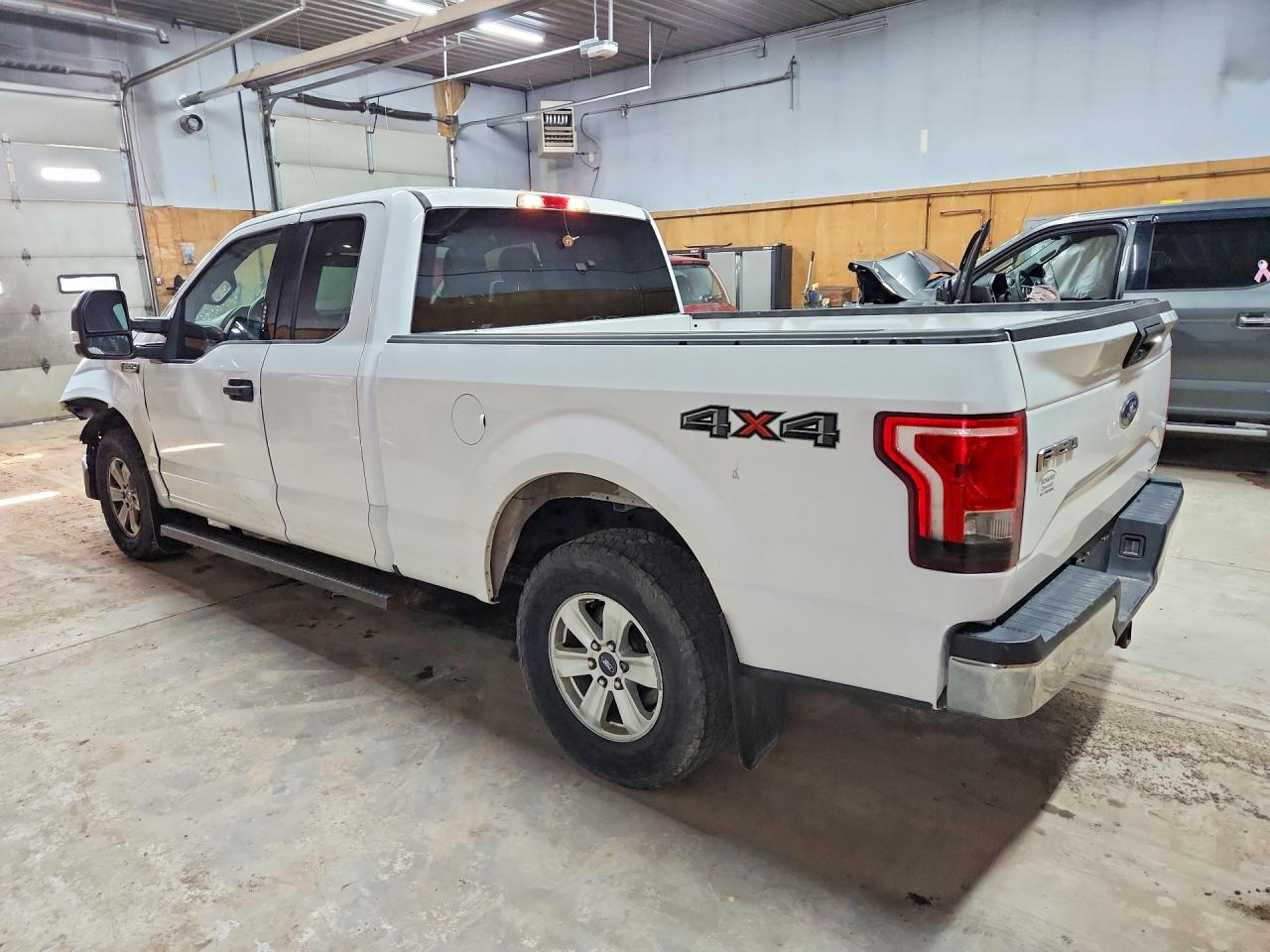 Ford F-150 Super Cab