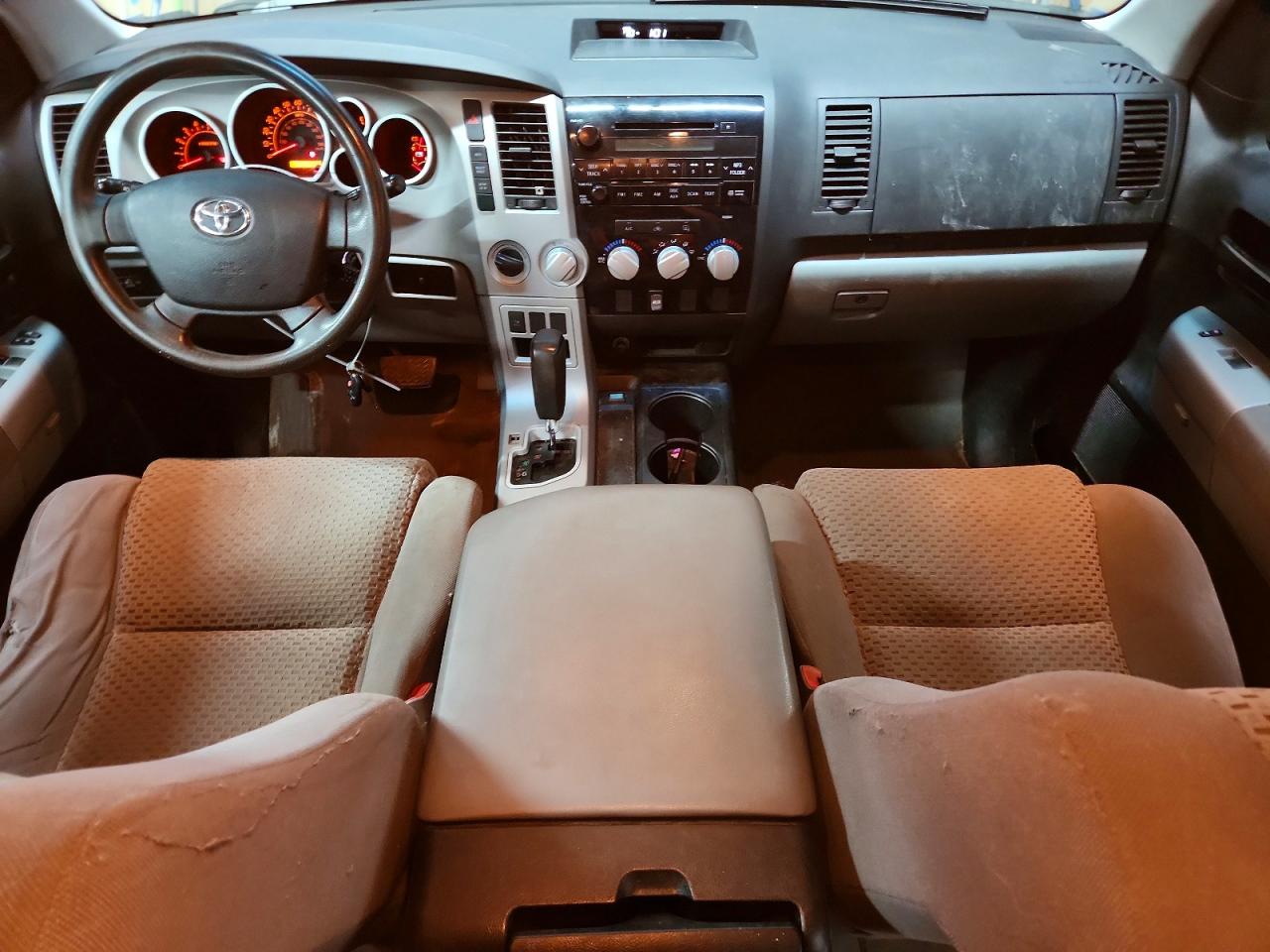 Toyota Tundra Double Cab Sr5