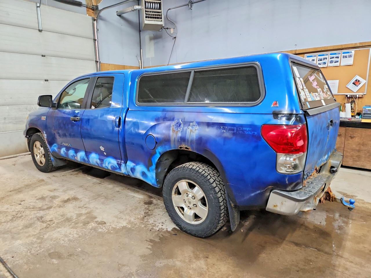 Toyota Tundra Double Cab Sr5