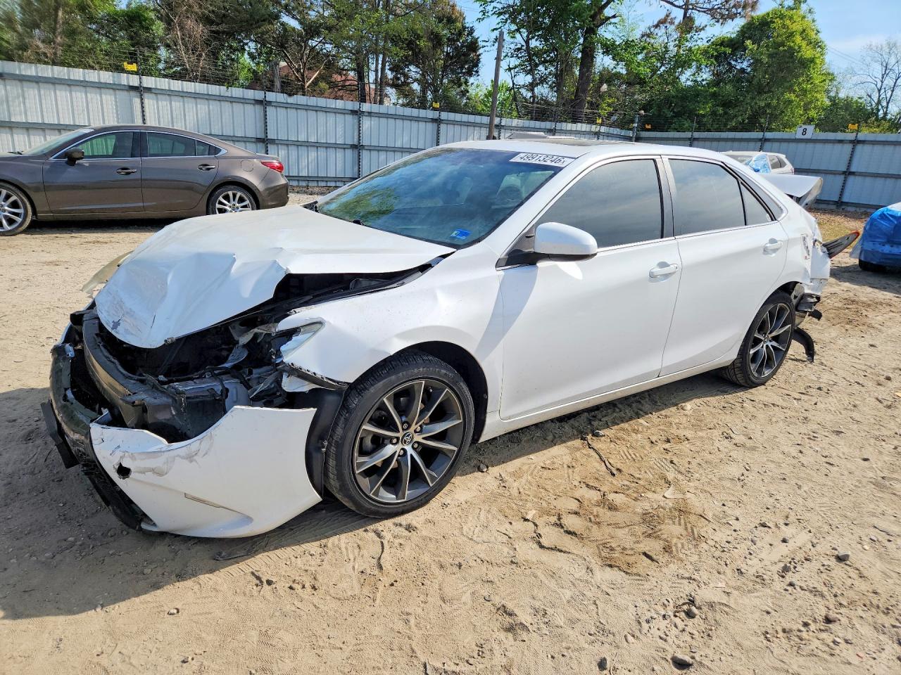 Salvage Toyota Camry Image