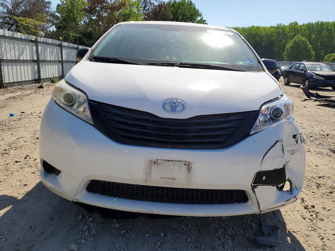 Toyota Van