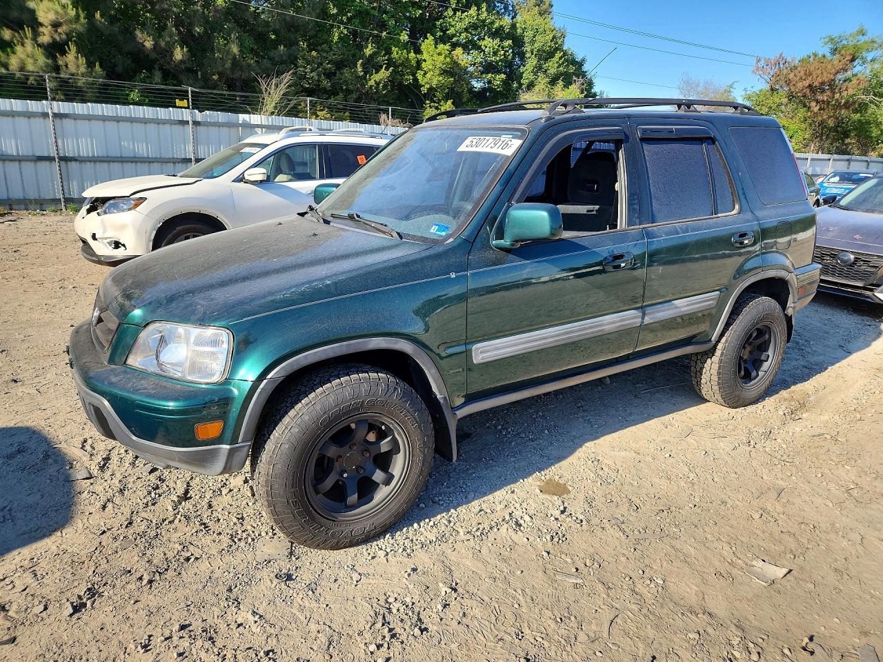 Salvage Honda Crv Image