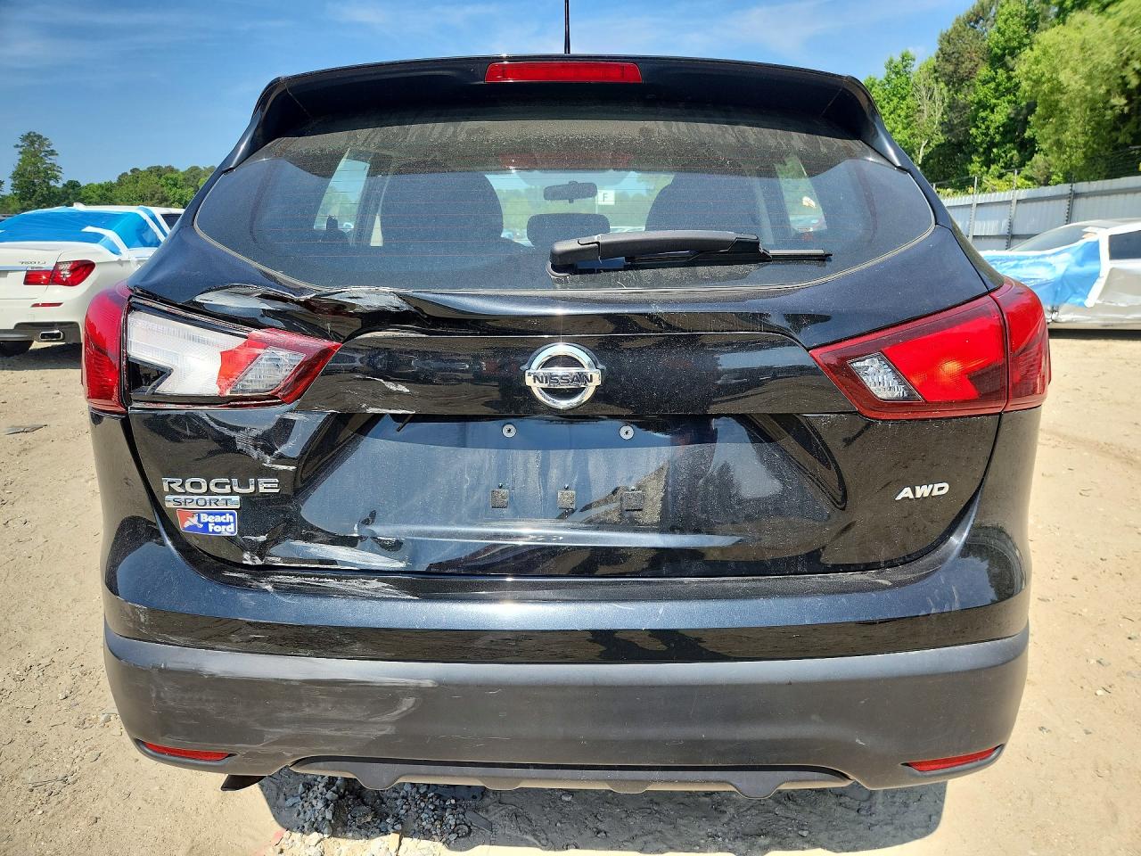 Nissan Rogue S