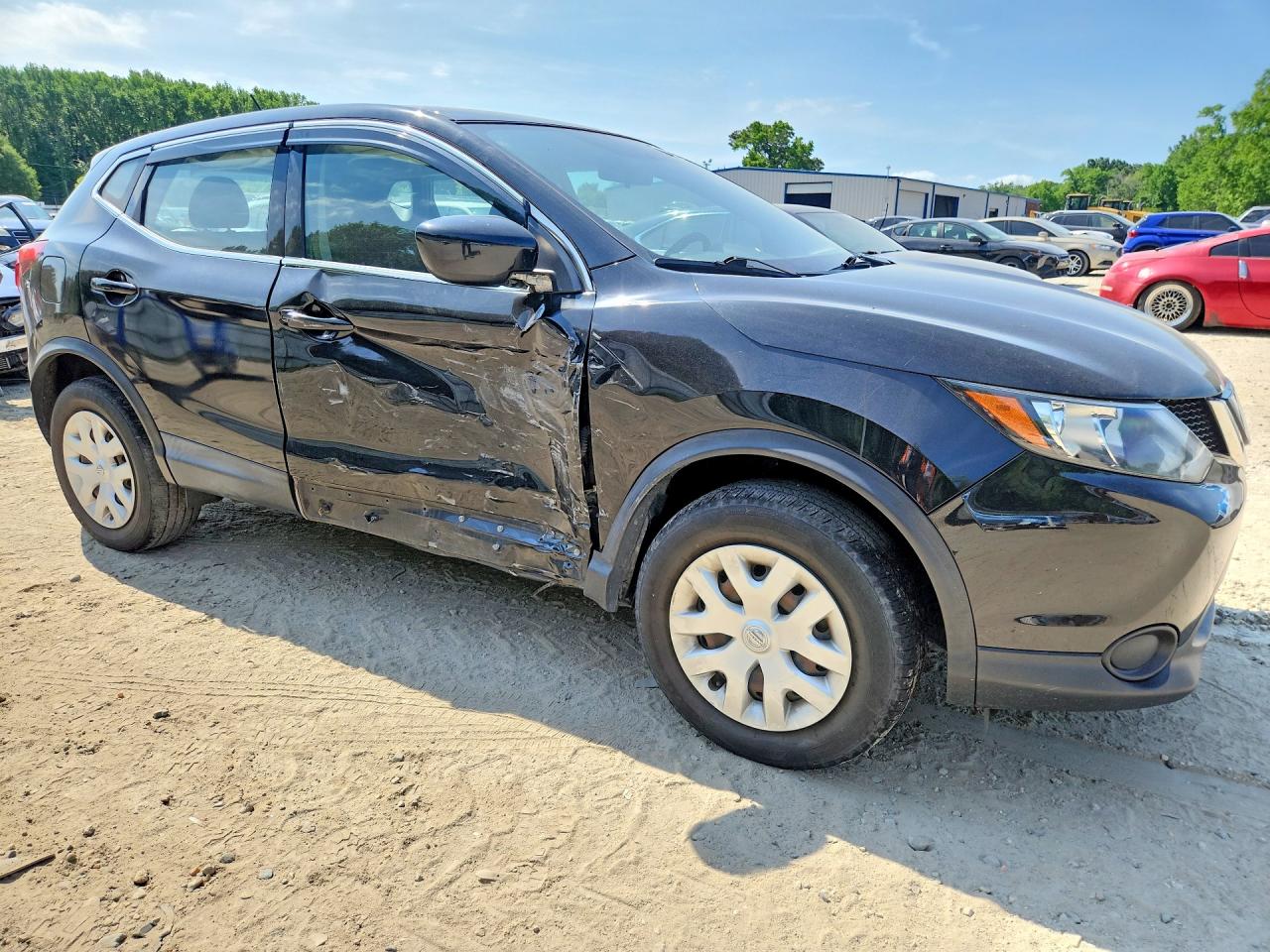 Nissan Rogue S
