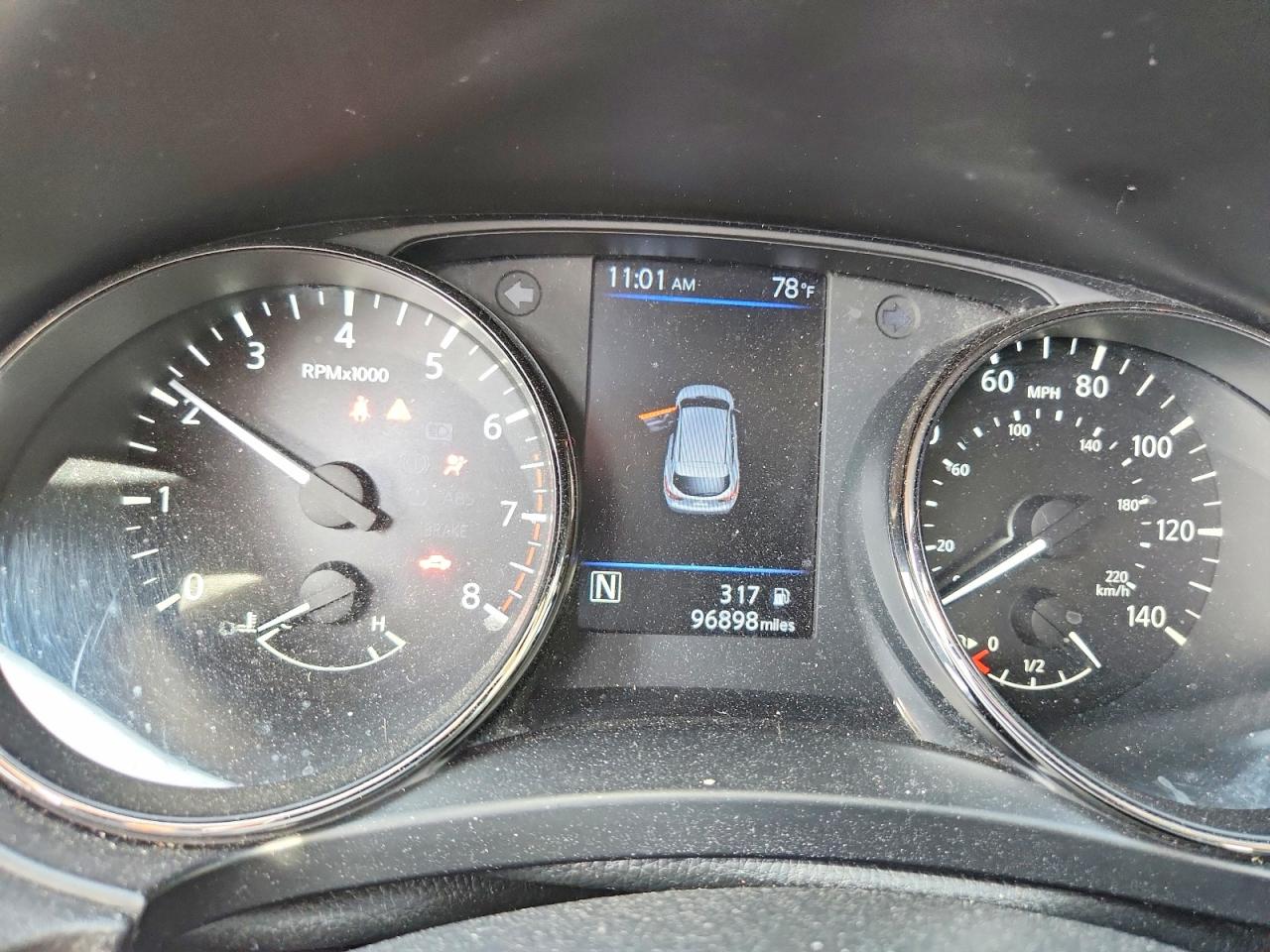 Nissan Rogue S