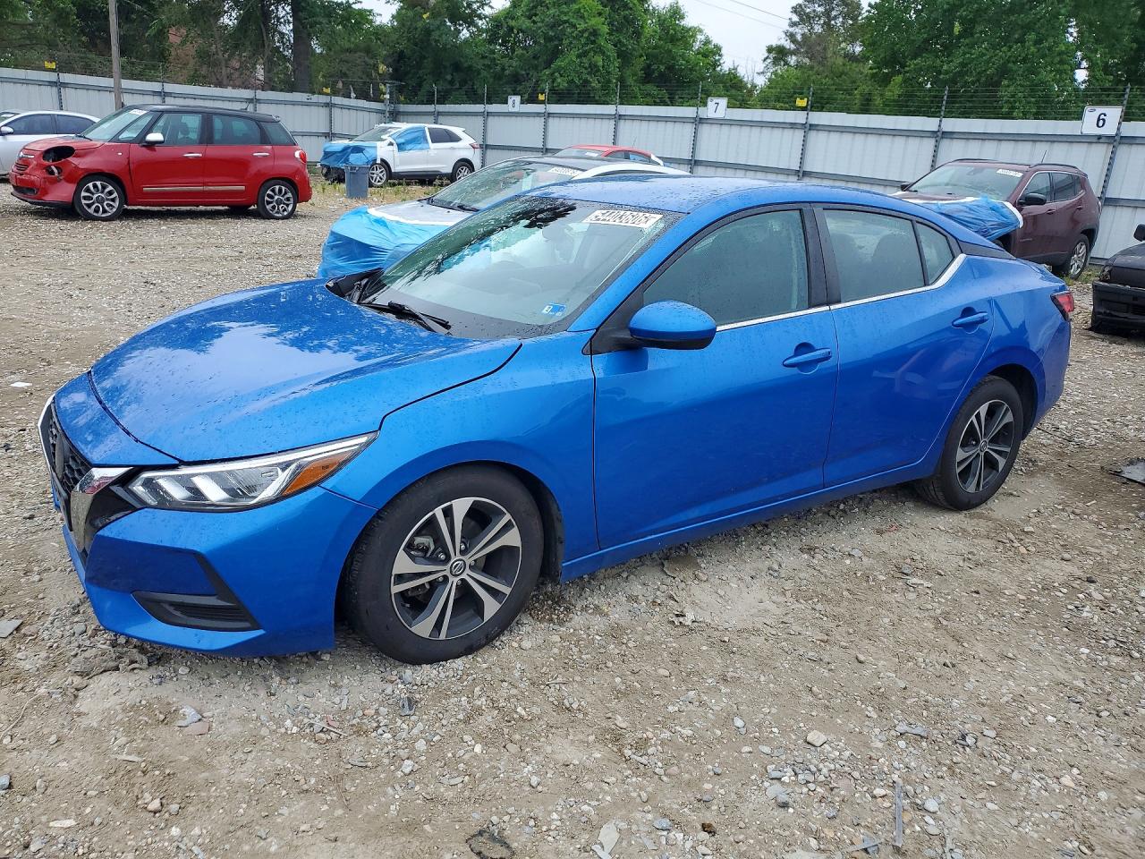 Salvage Nissan Sentra Image