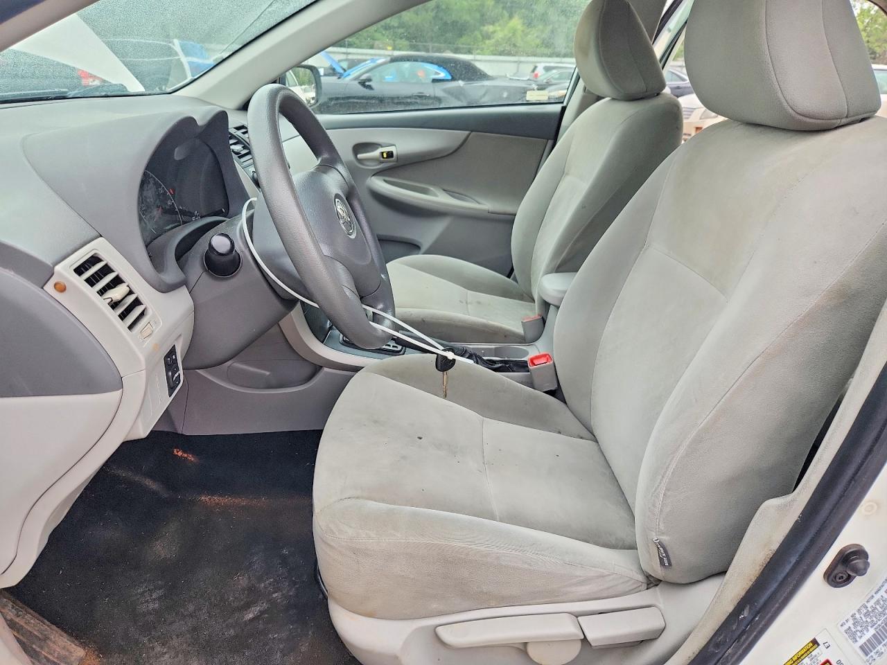 Toyota Corolla Base