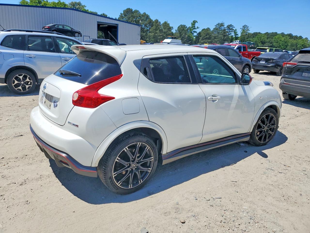 Nissan JUKE S