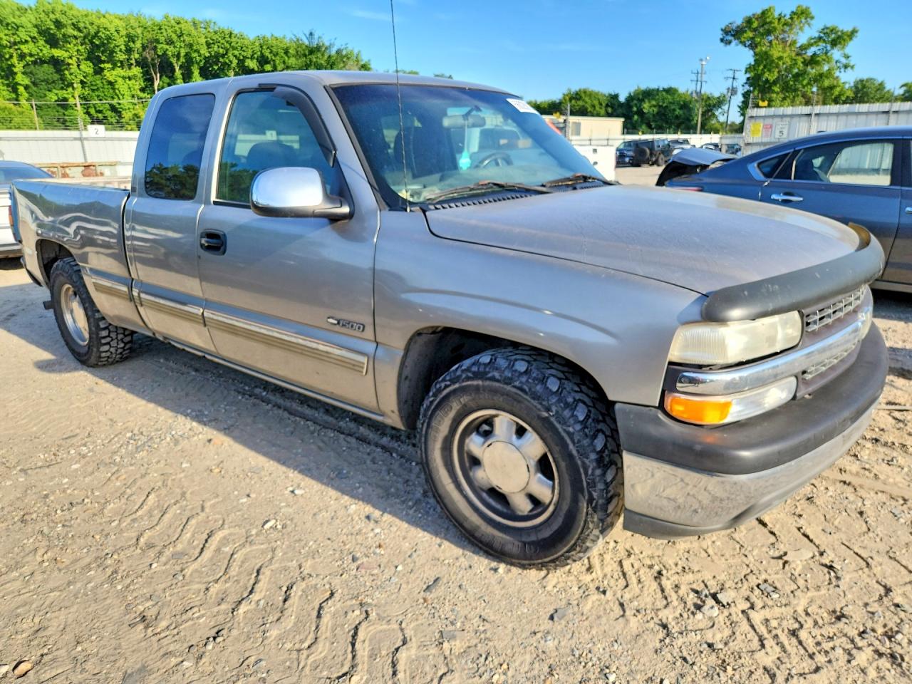 Chevrolet Silverado C1500