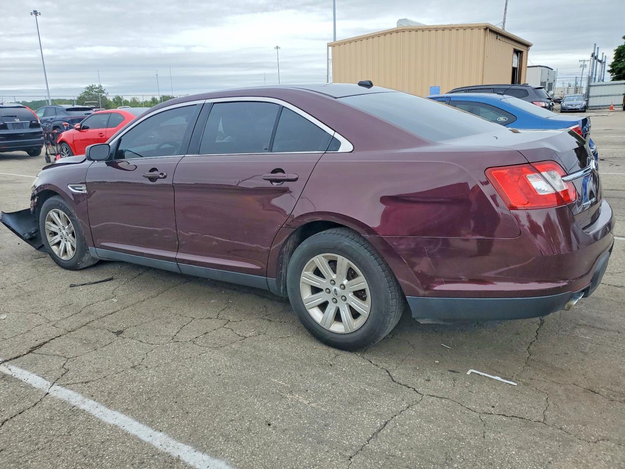 Ford Taurus Se