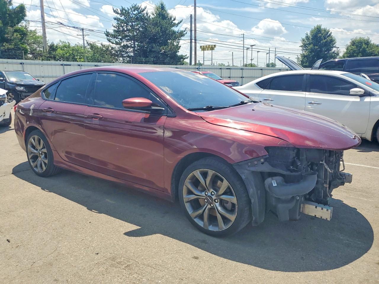 Chrysler 200 S