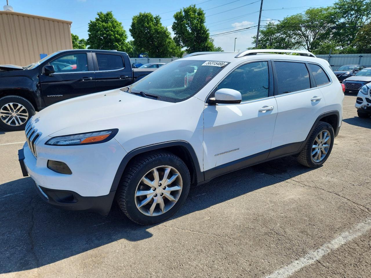 Salvage Jeep Grand Cherokee Image