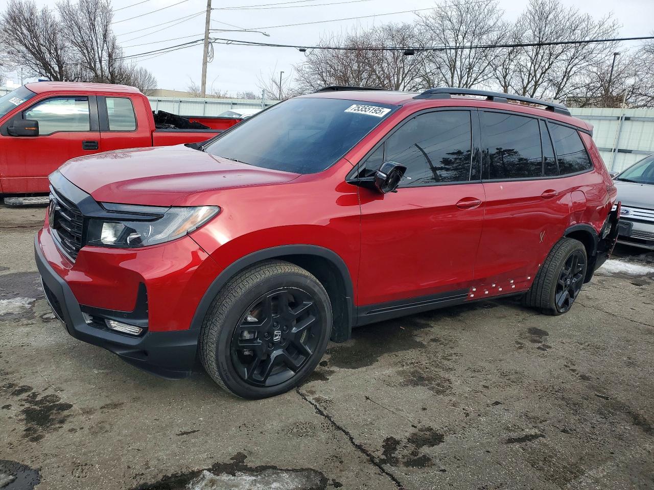 Salvage Honda Passport B Image