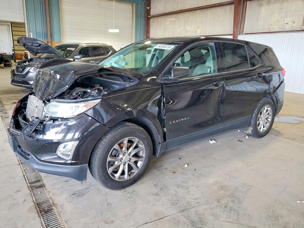 Salvage Chevrolet Equinox Image