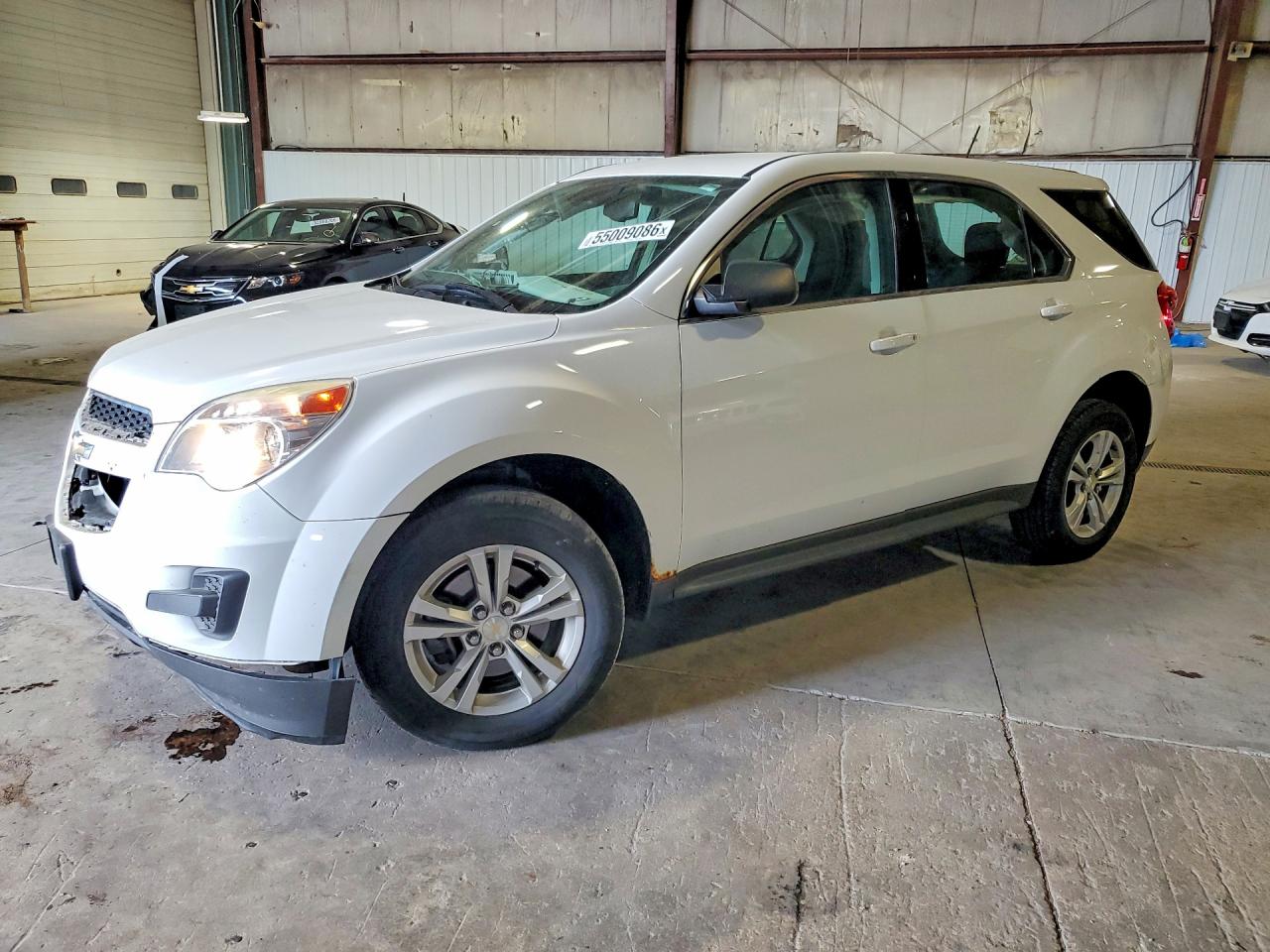 Salvage Chevrolet Equinox Image