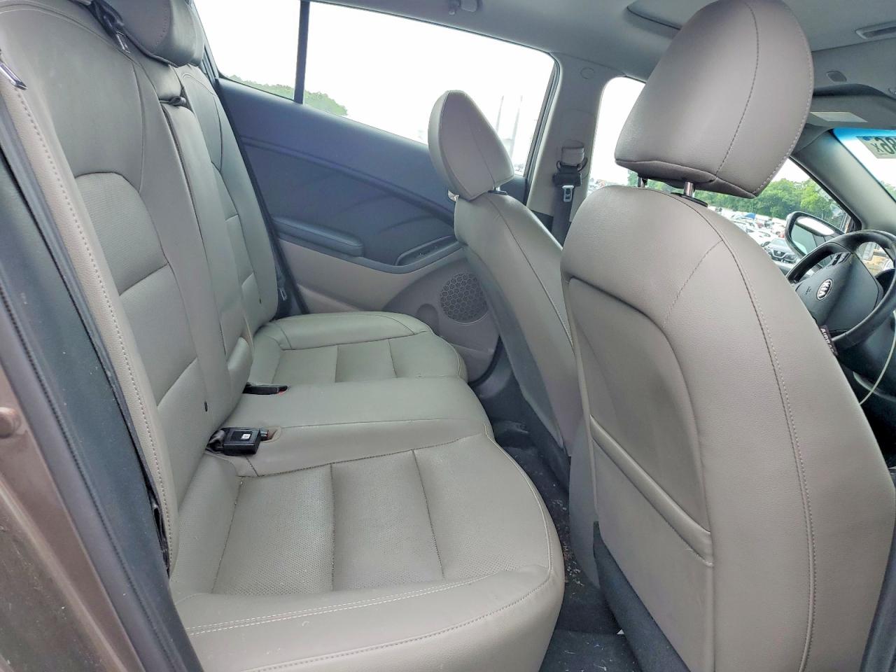 Kia Forte Ex