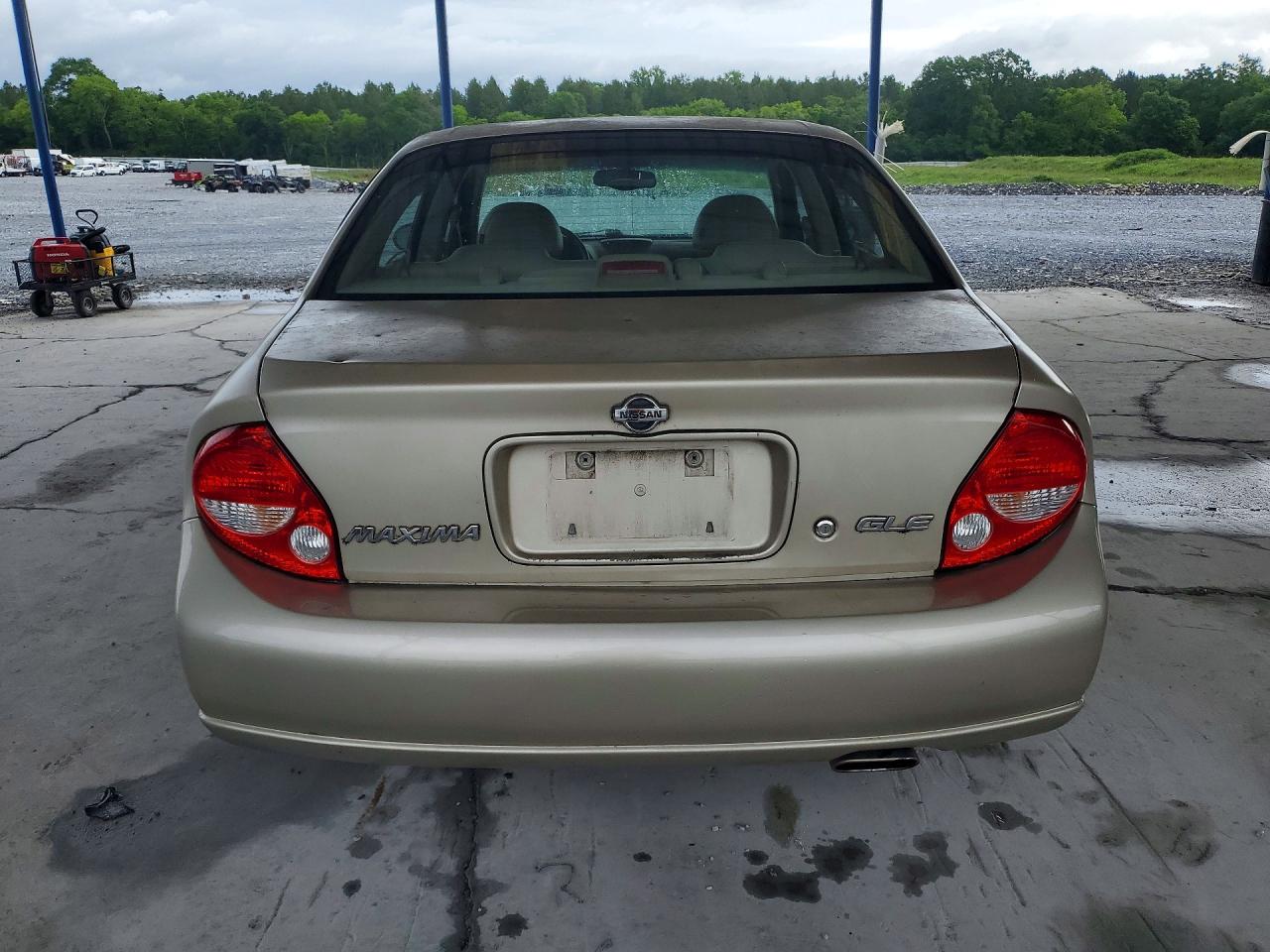Nissan Maxima Gxe