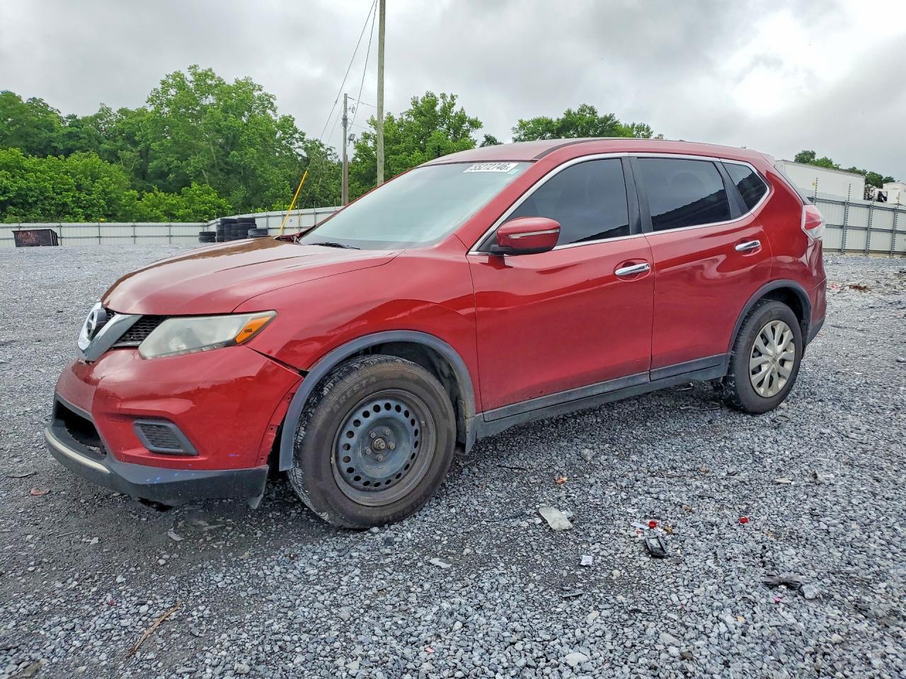 Salvage Nissan Rogue Image