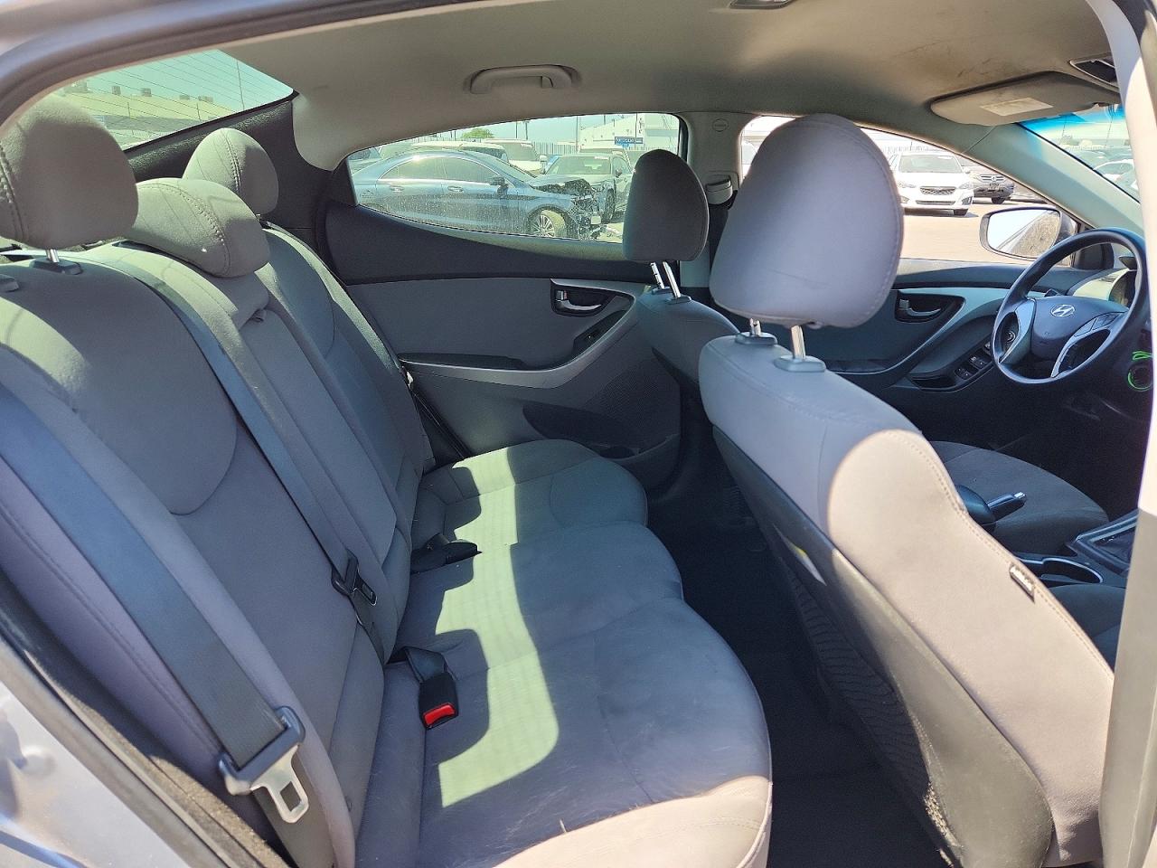 Hyundai ELANTRA Se