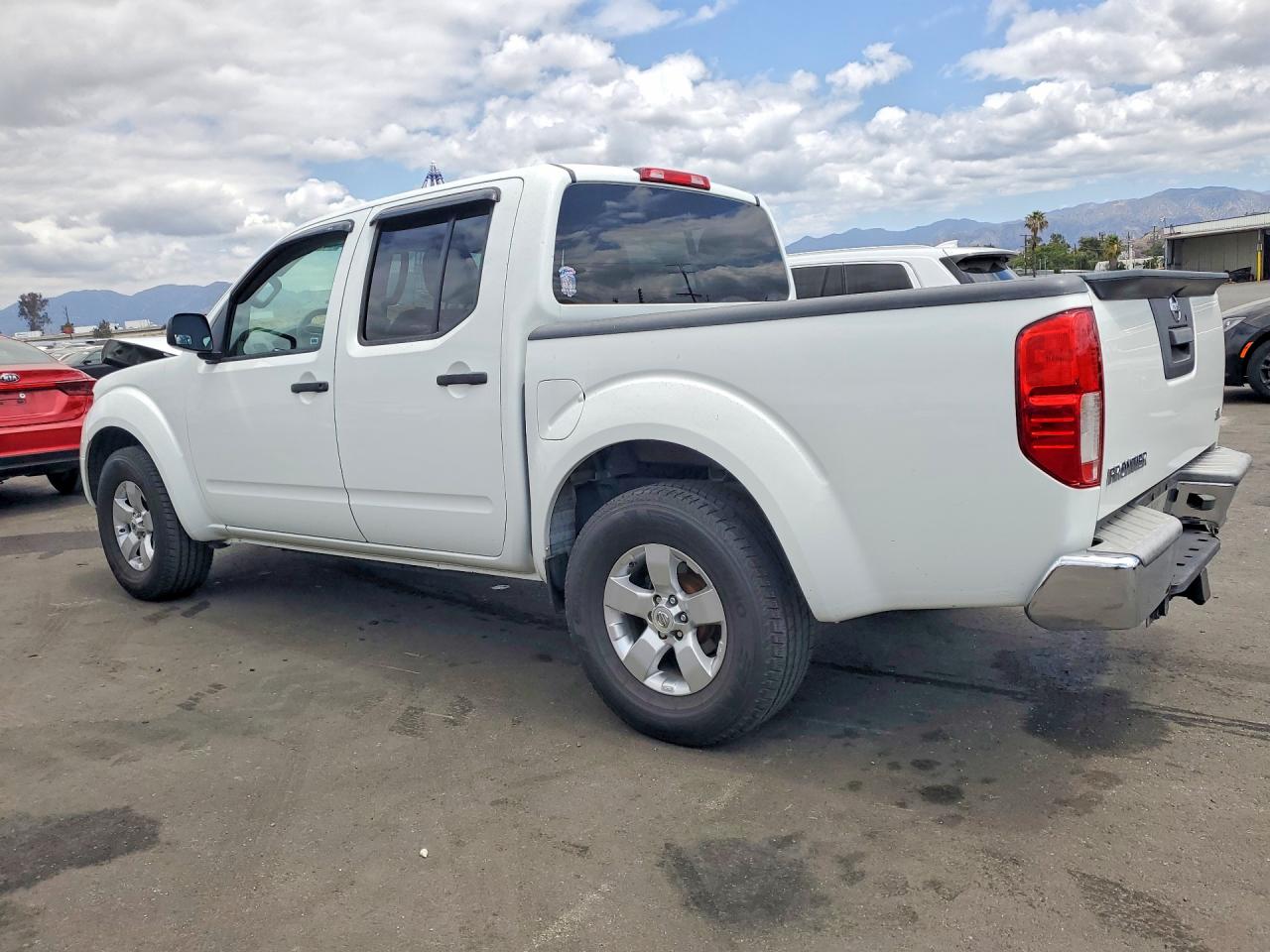 Nissan Frontier S