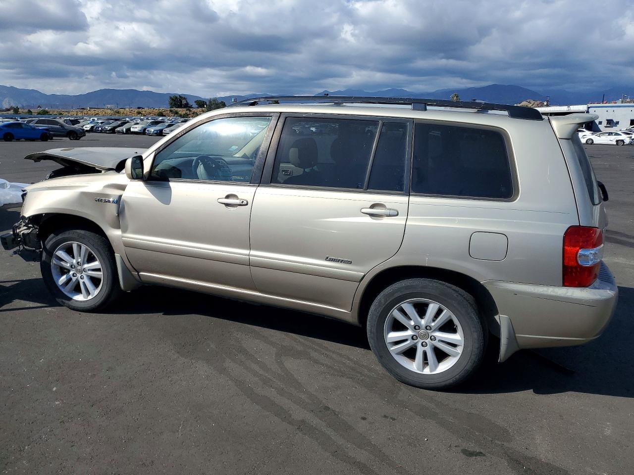 Toyota Highlander Hybrid