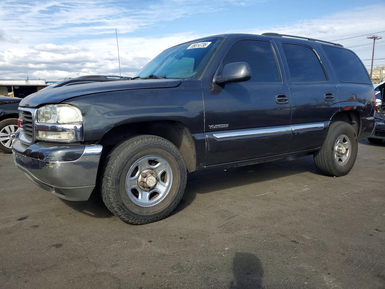 Salvage GMC Yukon Image