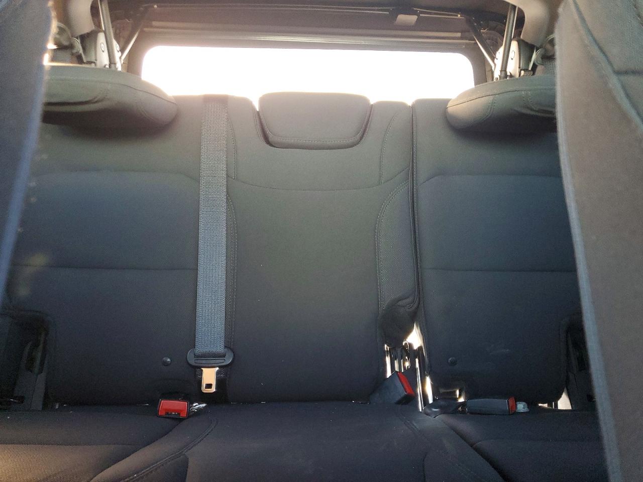 Jeep Wrangler Sport