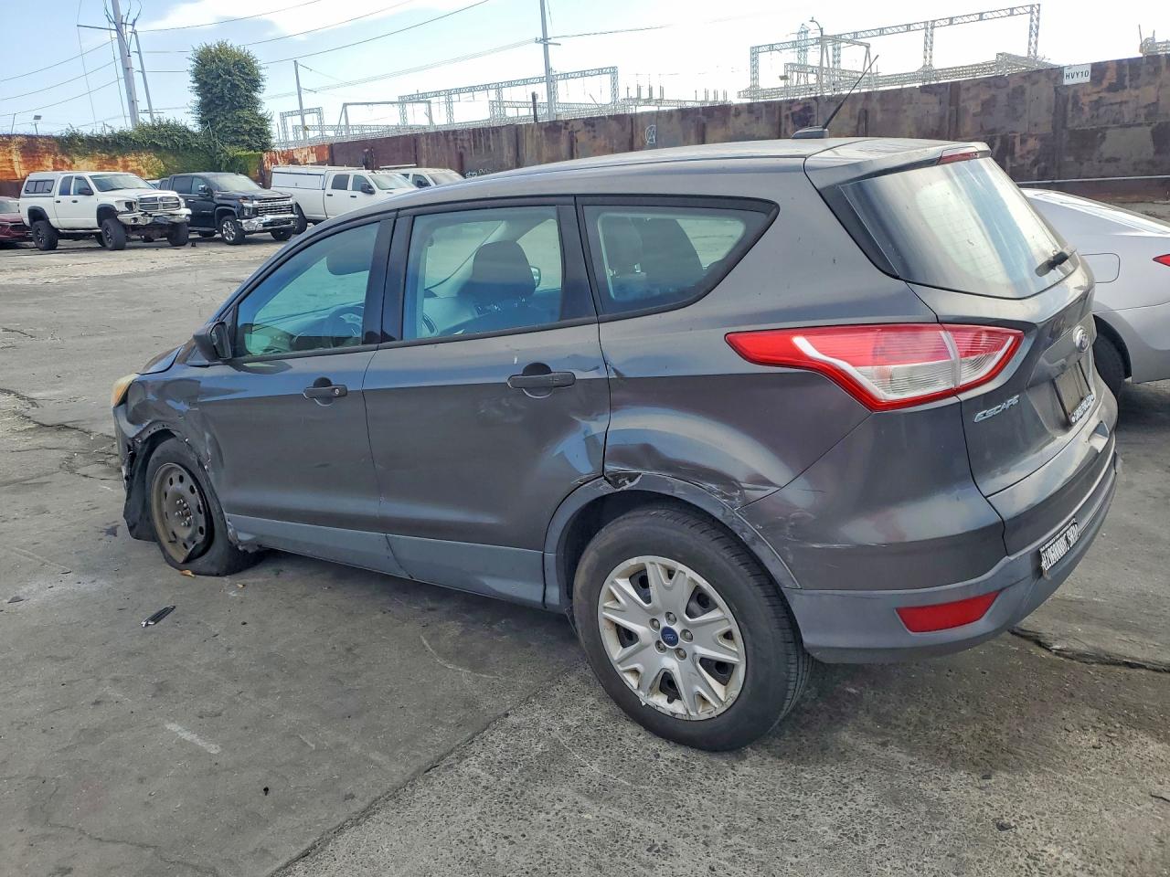 Ford Escape S
