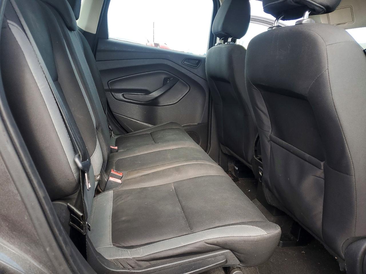 Ford Escape S