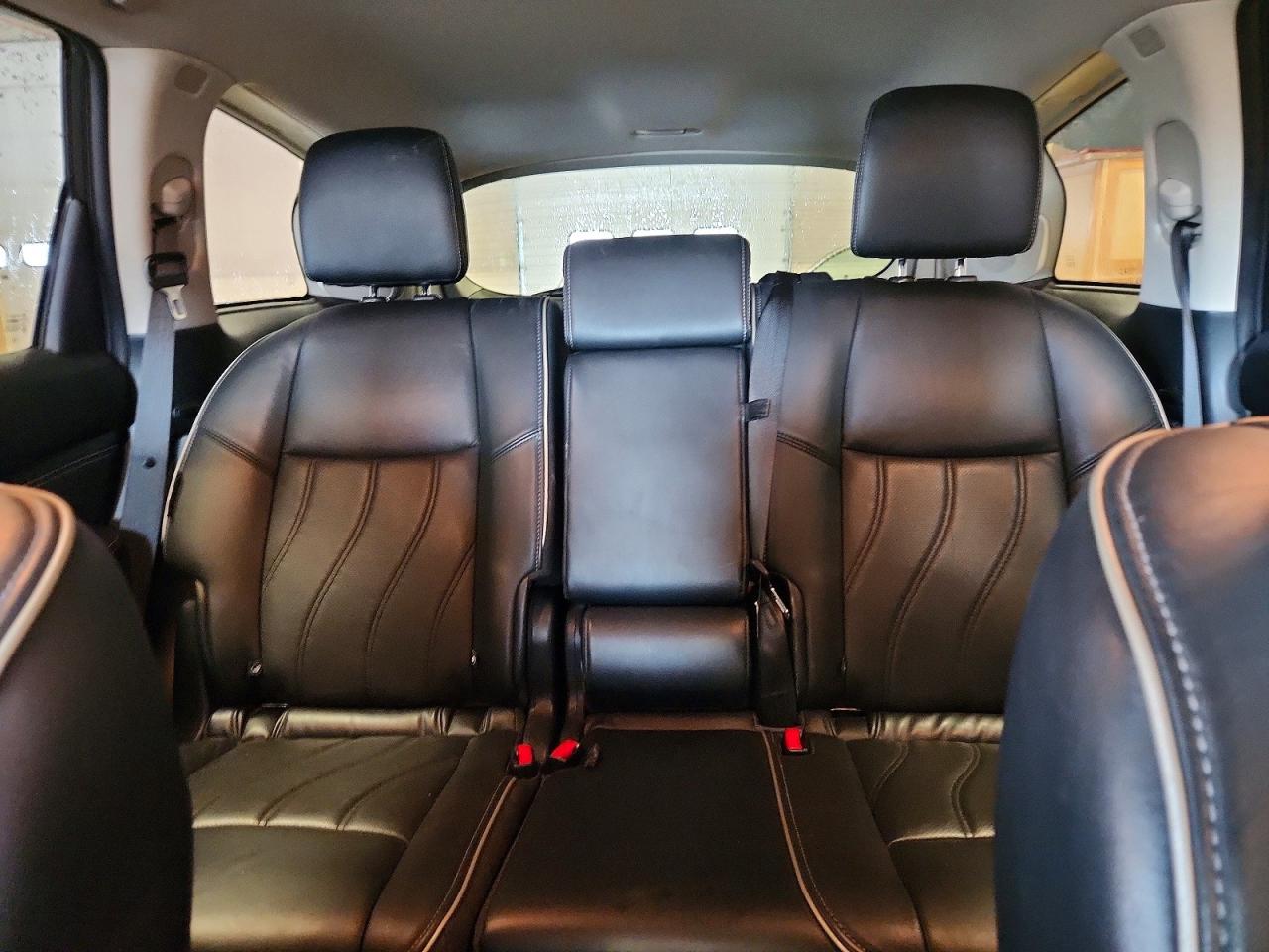 INFINITI Qx Luxe