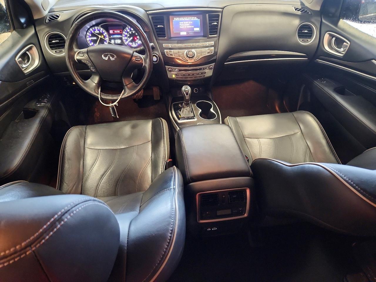 INFINITI Qx Luxe